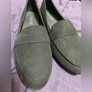 Black 9.5 Wide Loafers